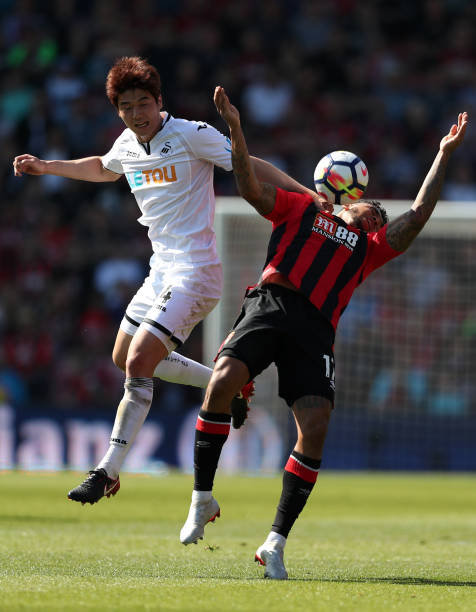 间里陷入了 间里陷入了