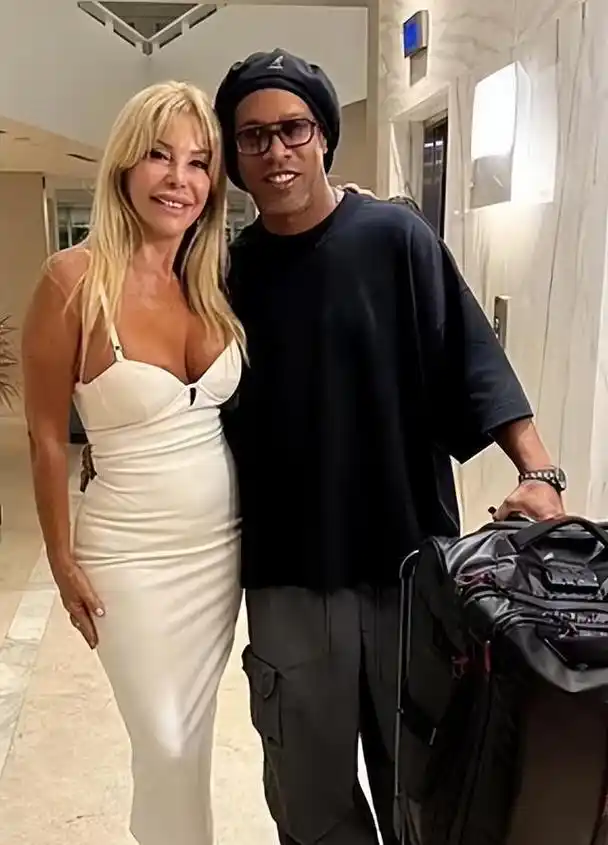 尔再次展现 尔再次展现